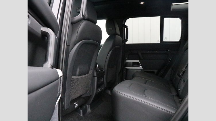 2023 認定中古車 Land Rover Defender 110 カルパチアングレイ P300 AWD（AT） SE