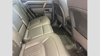 Defender 110 16