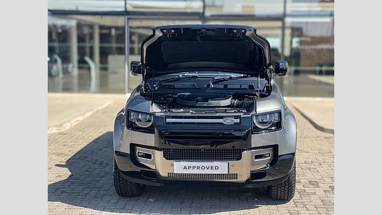 2022 Approved Land Rover Defender 110 Silicon Silver AWD D300 X