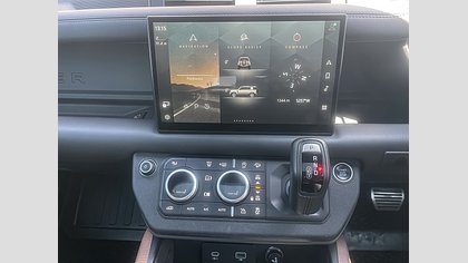 Defender 110 10