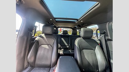 Defender 110 14