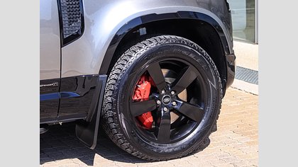 Defender 110 6