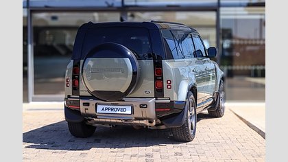 Defender 110 9