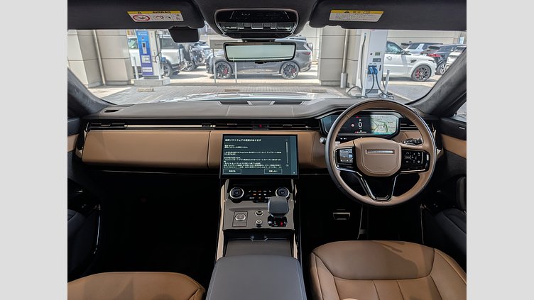 2023 認定中古車 Land Rover Range Rover Sport フジホワイト 3.0リッター6気筒300PSターボチャージドディーゼルMHEV（オートマチック） AUTOBIOGRAPHY