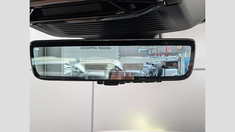 2023 認定中古車 Land Rover Range Rover Sport フジホワイト 3.0リッター6気筒300PSターボチャージドディーゼルMHEV（オートマチック） AUTOBIOGRAPHY