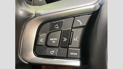 XE 25
