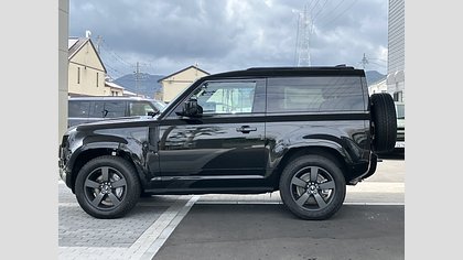 Defender 90 6