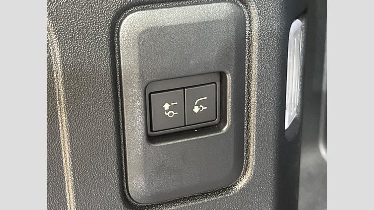 2023 認定中古車 Land Rover Defender 110 カルパチアングレイ D300 AWD（AT） X-DYNAMIC HSE