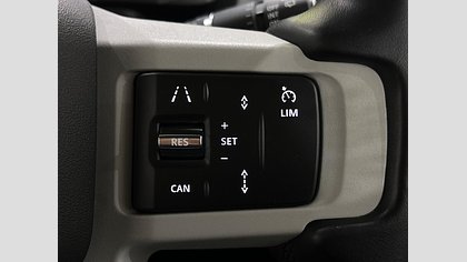 Defender 110 59
