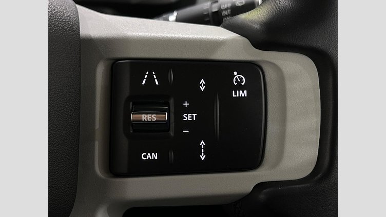 2023 認定中古車 Land Rover Defender 110 カルパチアングレイ D300 AWD（AT） X-DYNAMIC HSE