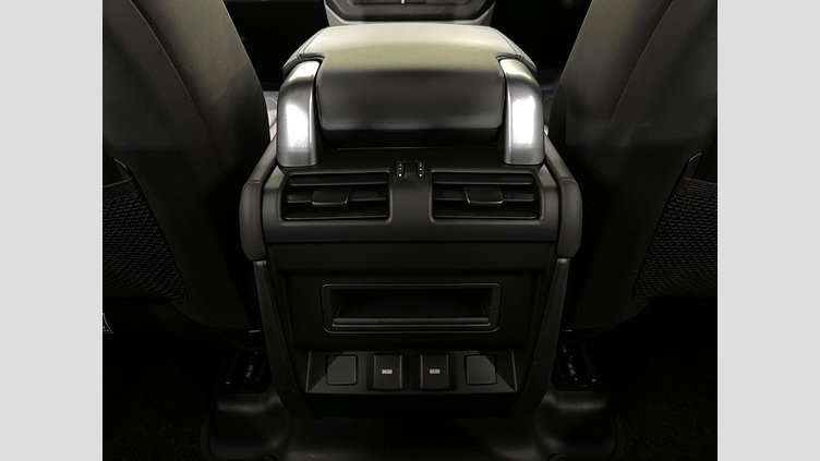 2023 認定中古車 Land Rover Defender 110 カルパチアングレイ D300 AWD（AT） X-DYNAMIC HSE