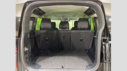 Defender 110 11