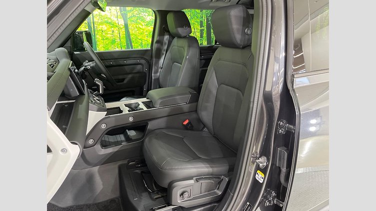 2025 認定中古車 Land Rover Defender 110 カルパチアングレイ D350 ディーゼルマイルドハイブリッド S