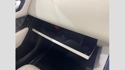 Range Rover Velar 17