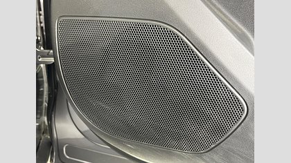 Range Rover Velar 55