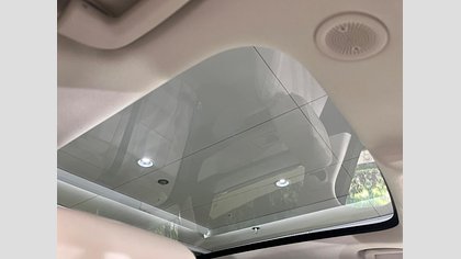 Range Rover Velar 56