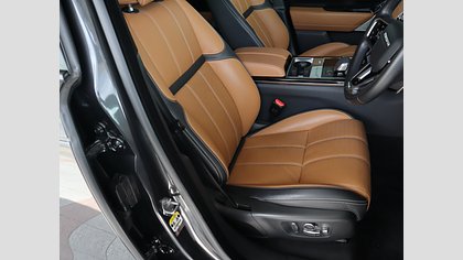 Range Rover Velar 33