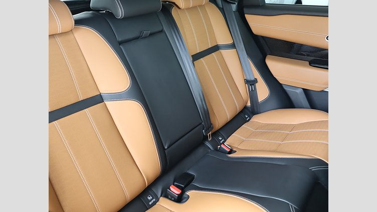 2021 認定中古車 Land Rover Range Rover Velar カルパチアングレイ D200 AWD（オートマチック） MHEV R-DYNAMIC S