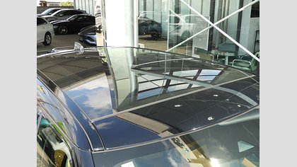 Range Rover Velar 13