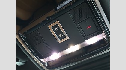 Range Rover Velar 66