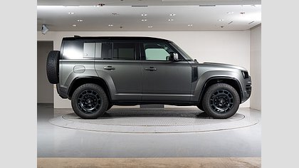 Defender 110 8