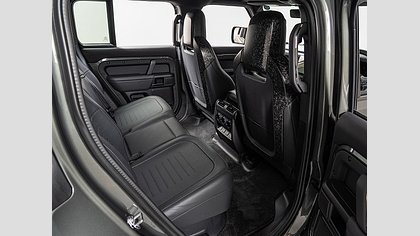 Defender 110 23