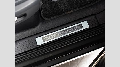 Defender 110 29