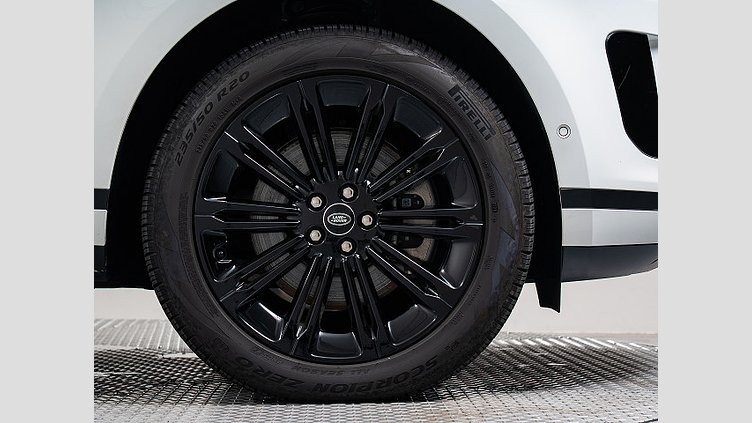 2024 認定中古車 Land Rover Range Rover Evoque フジホワイト D200マイルドハイブリッド（ディーゼル） Standard Wheelbase S