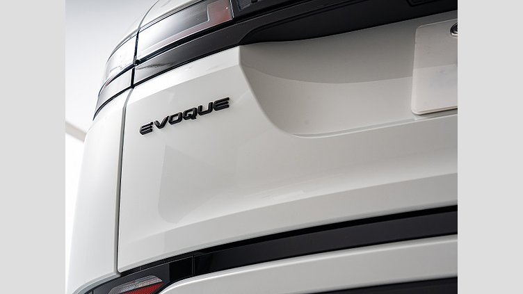 2024 認定中古車 Land Rover Range Rover Evoque フジホワイト D200マイルドハイブリッド（ディーゼル） Standard Wheelbase S