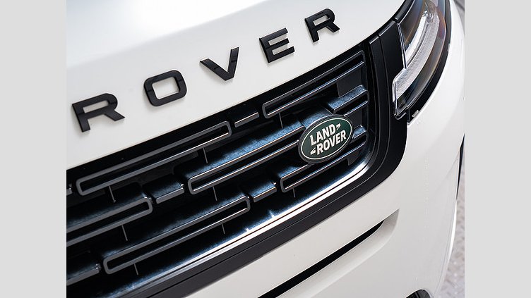 2024 認定中古車 Land Rover Range Rover Evoque フジホワイト D200マイルドハイブリッド（ディーゼル） Standard Wheelbase S