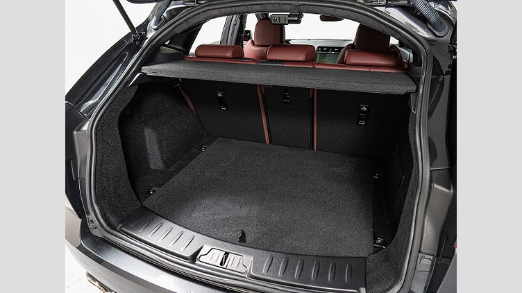 2021 認定中古車 Jaguar E-Pace カルパチアングレイ P250 AWD（オートマチック） R-DYNAMIC S