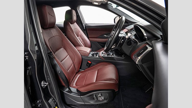 2021 認定中古車 Jaguar E-Pace カルパチアングレイ P250 AWD（オートマチック） R-DYNAMIC S