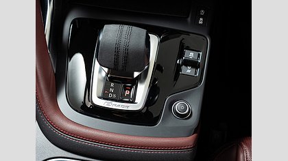 E-Pace 38