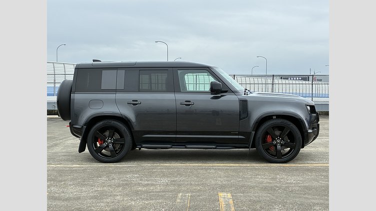 2024 認定中古車 Land Rover Defender 110 カルパチアングレイ D350 ディーゼルマイルドハイブリッド X
