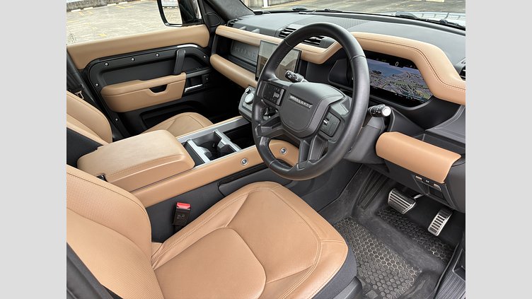 2024 認定中古車 Land Rover Defender 110 カルパチアングレイ D350 ディーゼルマイルドハイブリッド X