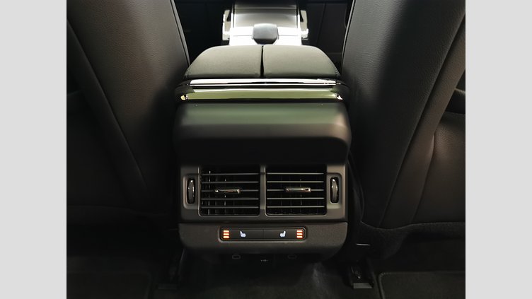 2024 認定中古車 Land Rover Range Rover Evoque トライベッカブルー D200マイルドハイブリッド（ディーゼル） Standard Wheelbase S