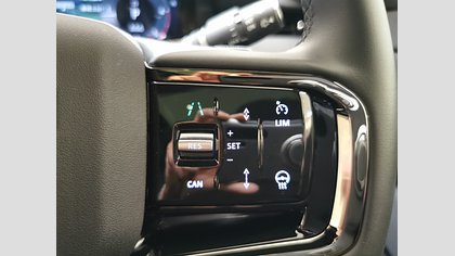 Range Rover Evoque 24