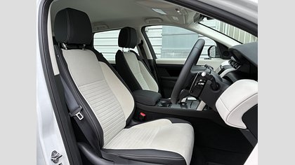 Discovery Sport 3