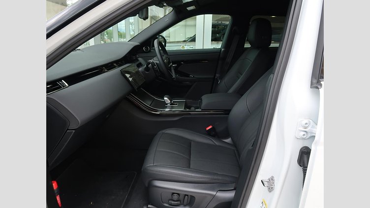 2024 認定中古車 Land Rover Range Rover Evoque フジホワイト D200マイルドハイブリッド（ディーゼル） スタンダードホイールベース DYNAMIC SE