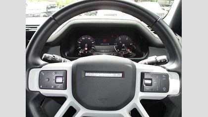 Defender 110 32