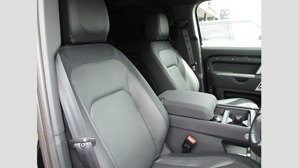 Defender 110 30