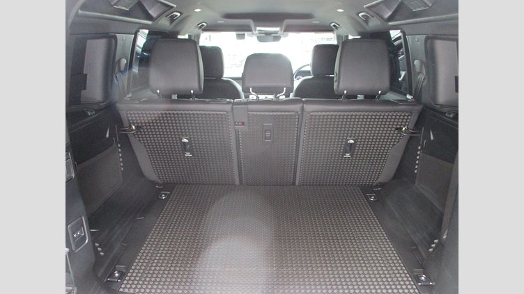 2023 認定中古車 Land Rover Defender 110 アイガーグレイ D300 AWD（AT） X-DYNAMIC SE