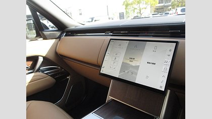 Range Rover 29