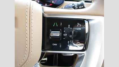 Range Rover 25