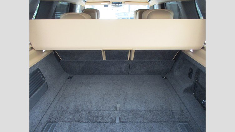 2024 認定中古車 Land Rover Range Rover サントリーニブラック P530 AWD（AT） スタンダードホイールベース Autobiography