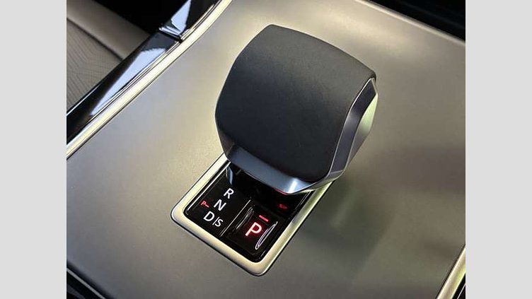 2024 認定中古車 Land Rover Range Rover Evoque カルパチアングレイ プラグインハイブリッド（ガソリン） Standard Wheelbase DYNAMIC HSE