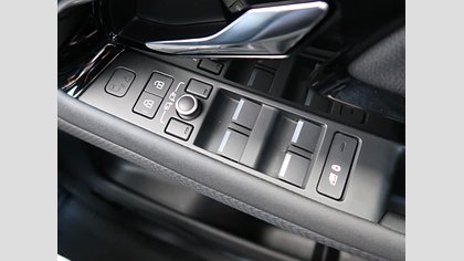 Range Rover Evoque 35