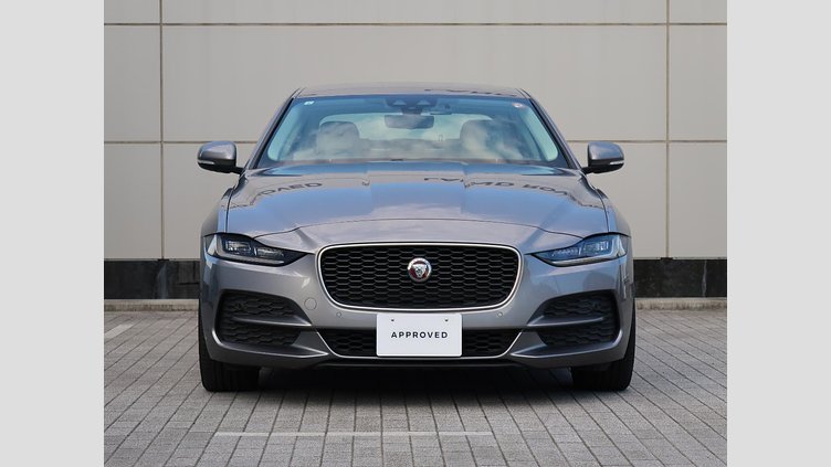2019 認定中古車 Jaguar XE Eiger Grey 2.0 litre i4D Diesel S