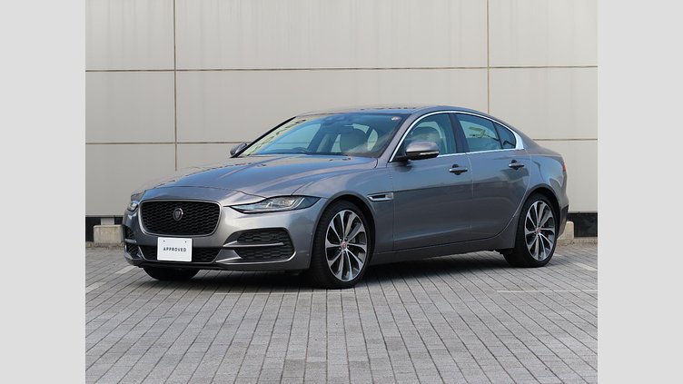 2019 認定中古車 Jaguar XE Eiger Grey 2.0 litre i4D Diesel S