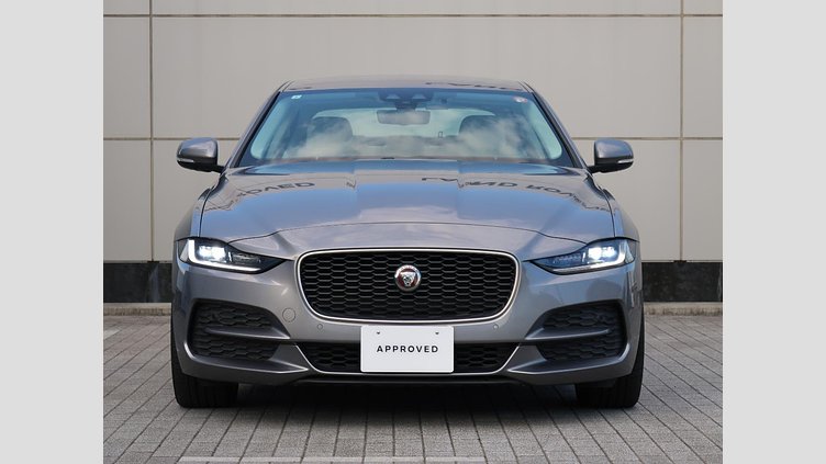 2019 認定中古車 Jaguar XE Eiger Grey 2.0 litre i4D Diesel S